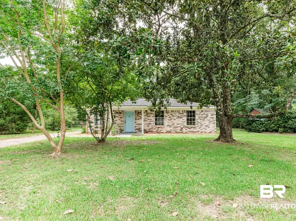 10831 Lockwood Dr, Grand Bay, AL 36541