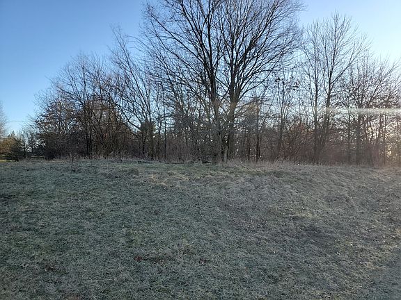 5th image of 25127 Cherry Hill Ln
