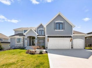 3611 W 158th Ter, Overland Park, KS 66224