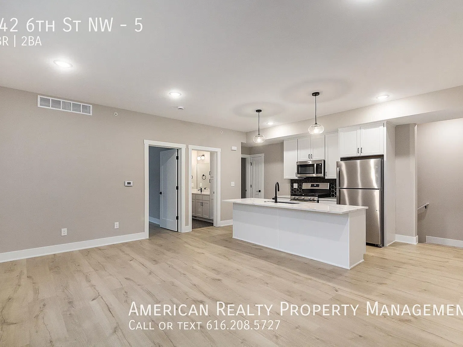 4 bed, 1700 sqft, $2,800 — Photo 2