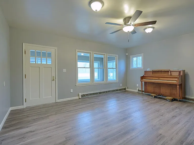 6294 Swartout Rd — Photo 11