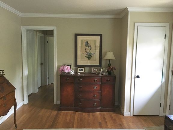 4th image of 7504 Rocky Hill Ln