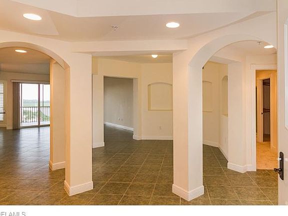 5th image of 6081 Silver King Blvd Unit 904