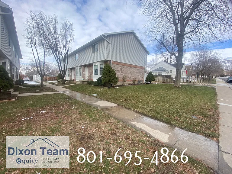 263 E 100 N — Photo 23