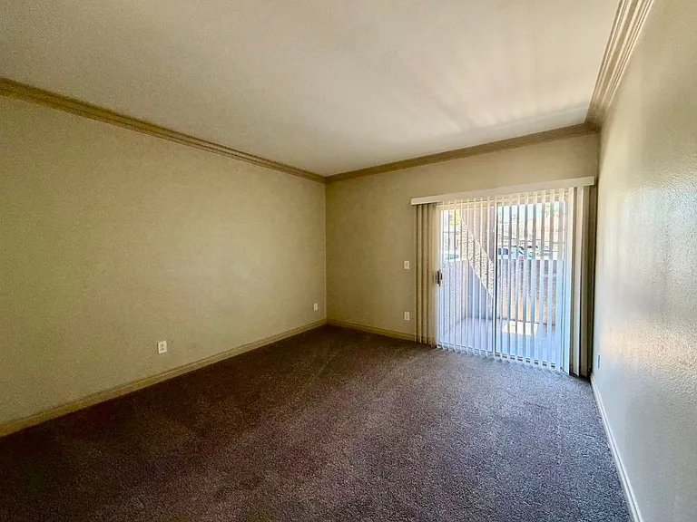 5525 W Flamingo Rd #1019 — Photo 17
