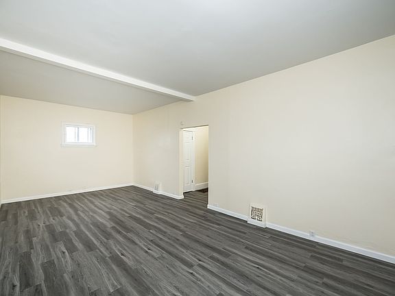 4th image of 5824 Janet Ave
