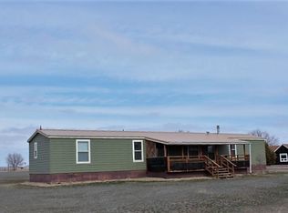 432 W 5th St, Oelrichs, SD 57763