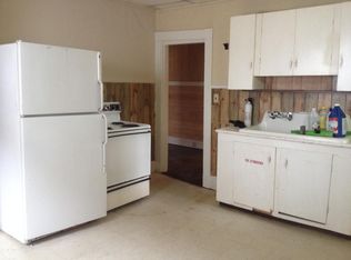 164 Maine Ave APT 5, Rumford, ME 04276