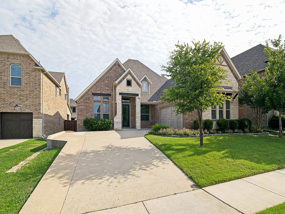 1st image of 918 Colby Bluff Dr