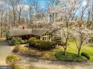 12828 Great Oak Ln, Clifton, VA 20124