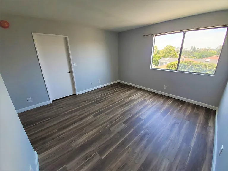 2558 S Sepulveda Blvd #11 — Photo 13
