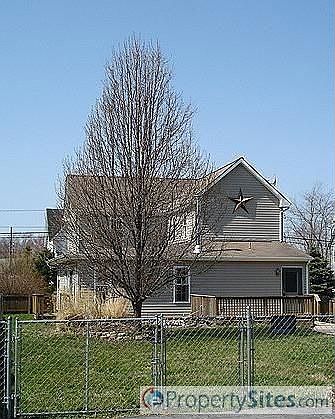 2nd image of 208 Commerce St
