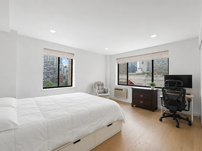 250 E 31st St #6A — Photo 4