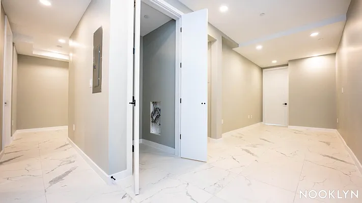 Rented by Nooklyn NYC LLC | media 10