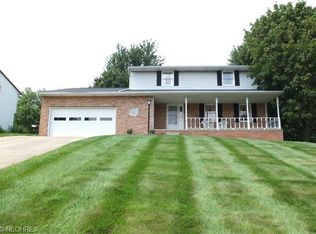 8855 Blitzen Rd NW, North Canton, OH 44720