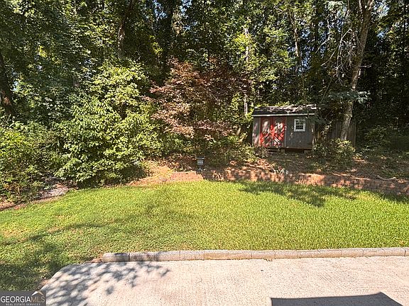 2nd image of 1414 Honeysuckle Dr NW