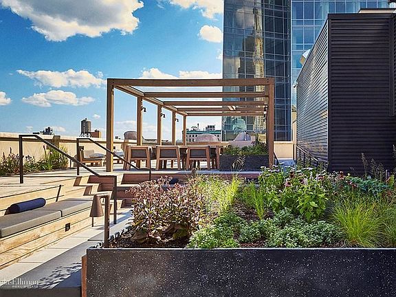 2nd image of 404 Park Ave S APT 11E