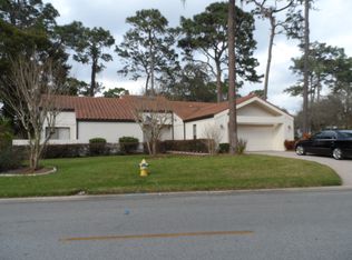 5424 Saddlebrook Way, Zephyrhills, FL 33543