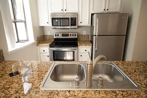 Cedar Court Townhomes Photo 1
