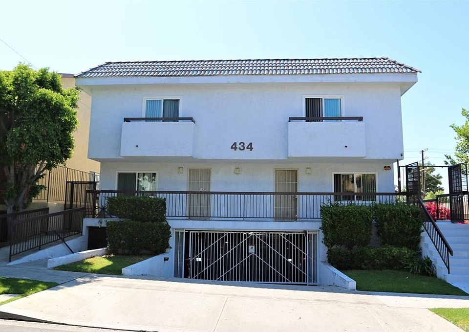 1st image of 434 E Tujunga Ave