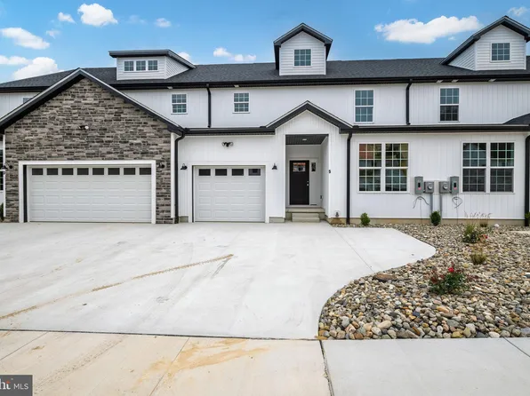 3 Valhalla Ct, Dover, DE 19904