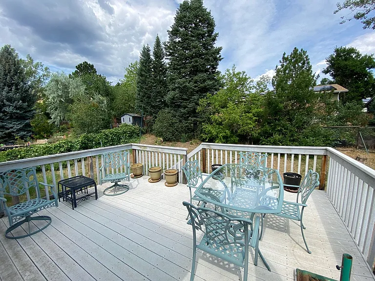 675 Ithaca Dr — Photo 12