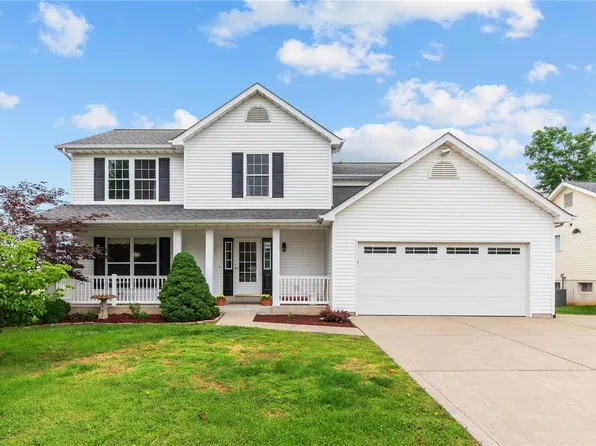 428 Wellsmont Dr, Saint Charles, MO 63304