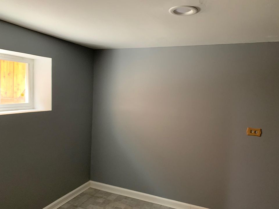 1st image of 5553 N Leavenworth Ave