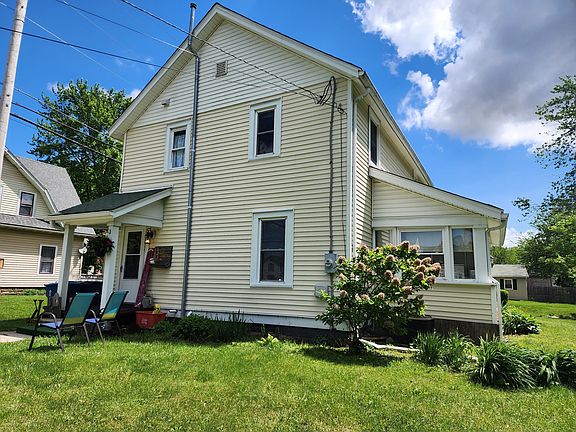 5th image of 333 N Cherry St