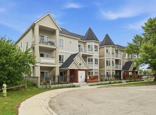 44 W 6a St NE #301, Calgary, AB T2E 4A3