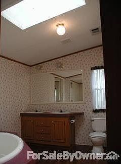 5th image of 14208 NE 180th St