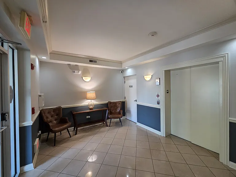 1033 Peterson Ave #308 — Photo 13