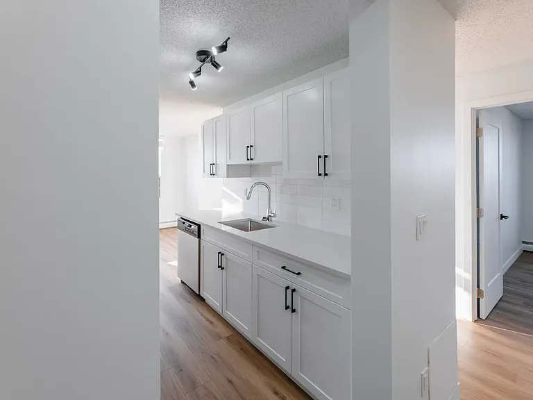 9600 Southland Cir SW — Photo 10