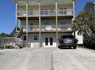 1527 S Shore Dr, Surf City, NC 28445