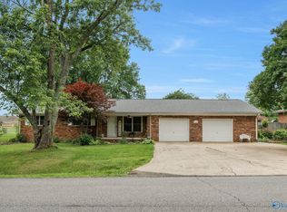 300 Suffield St, Athens, AL 35611