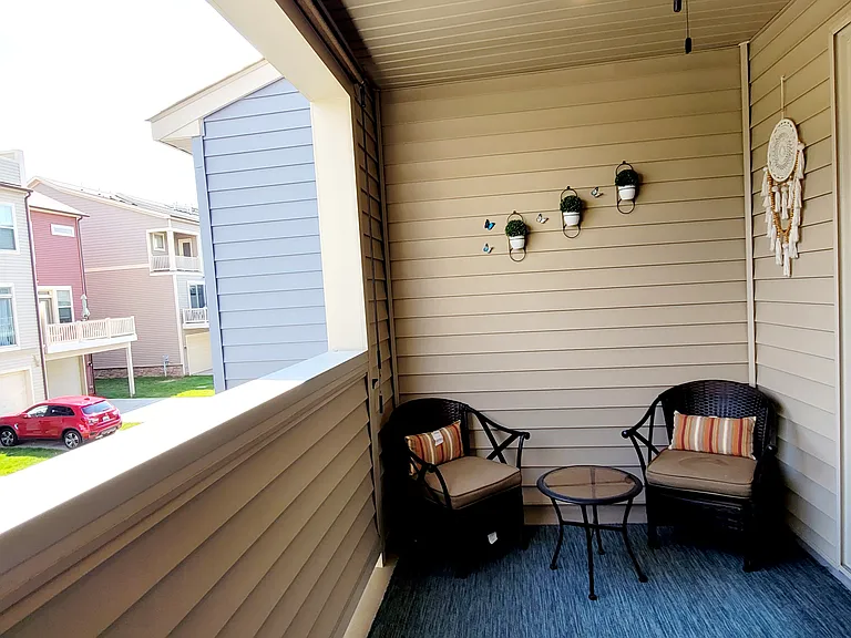 8667 Shady Pines Dr — Photo 8