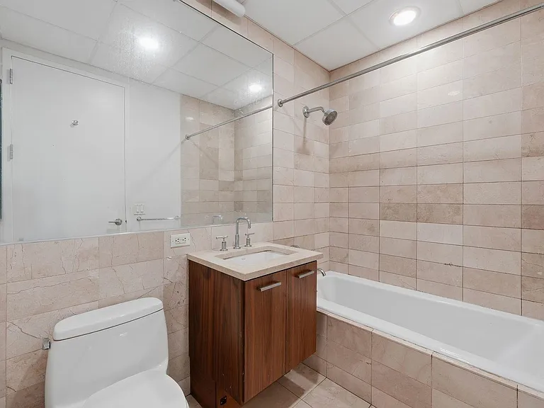4 Beacon Way #1613 — Photo 14