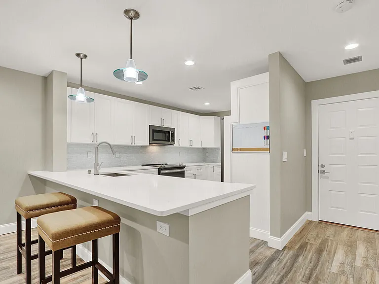 12910 Briarlake Dr #203 — Photo 9