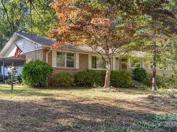341 Greenbay Dr, Rock Hill, SC 29732