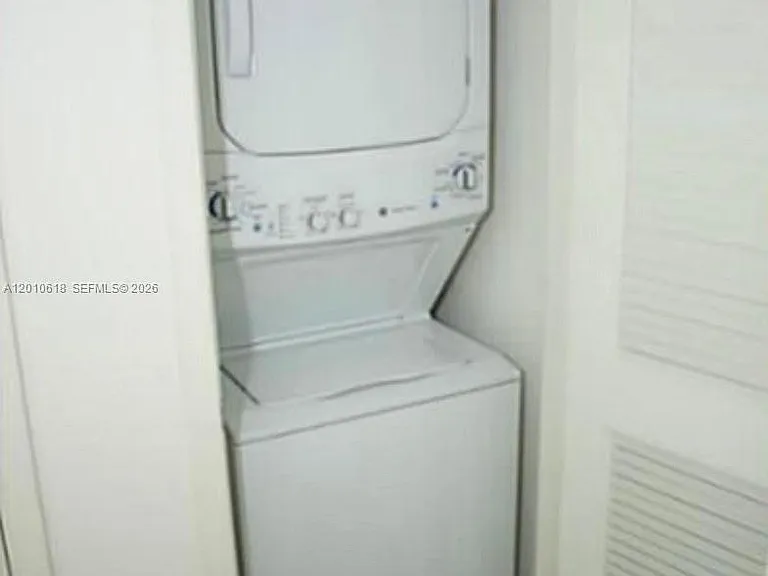 1100 S Miami Ave #2407 — Photo 13