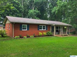 1810 Elkton St, Athens, AL 35614