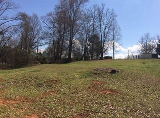 122 Homeland Rd, Pickens, SC 29671