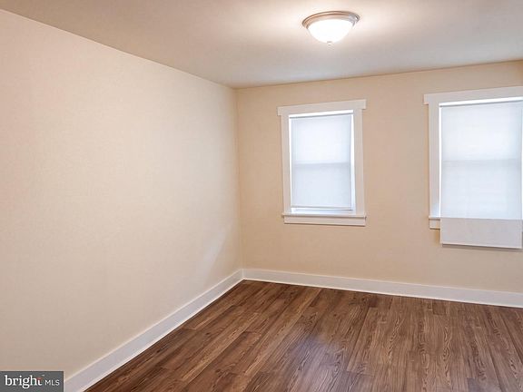3rd image of 329 Fairview Ave