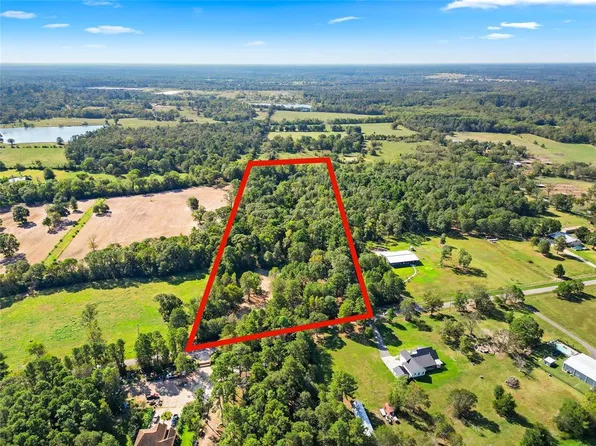 9770 Bilnoski Road, Willis, TX 77378