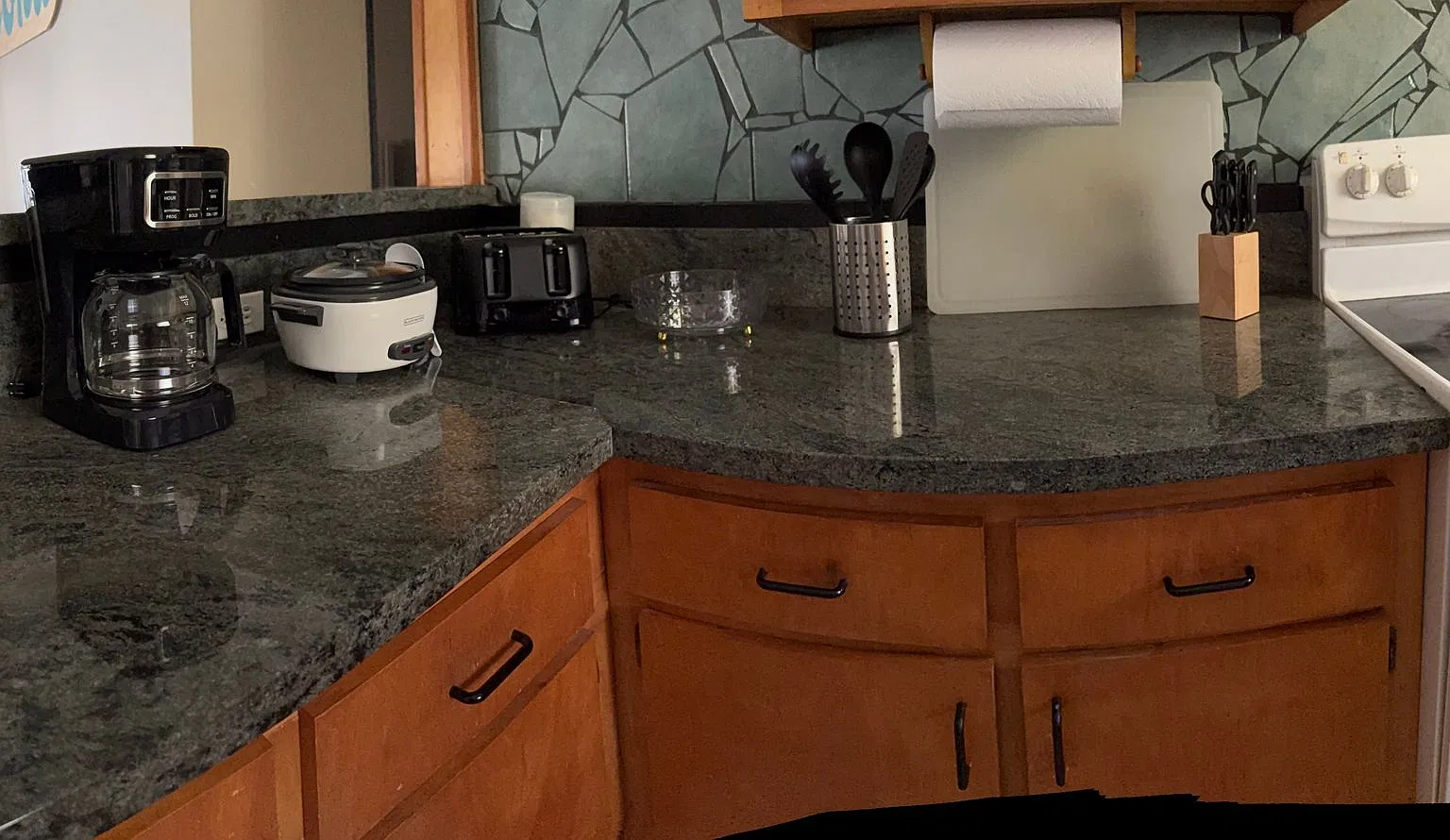 47 Ahona Pl — Photo 2