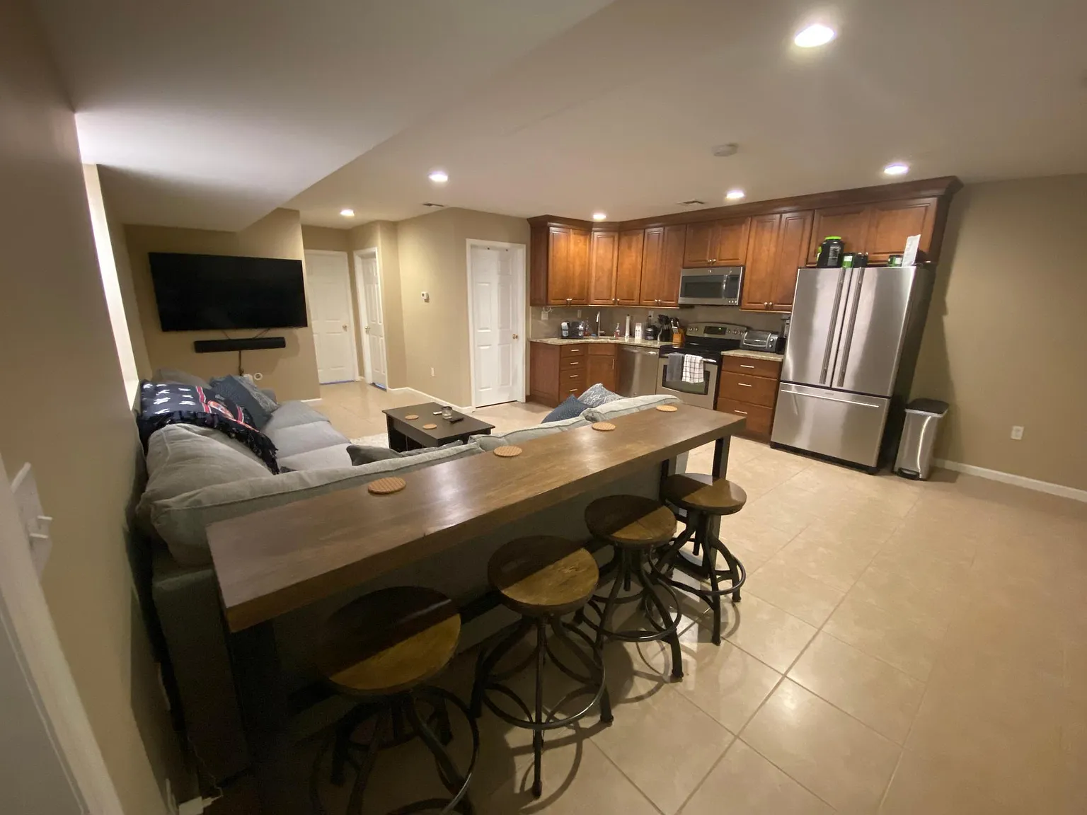 394 Virginia Ave — Photo 1