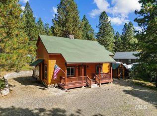 1236 View Dr, Cascade, ID 83611