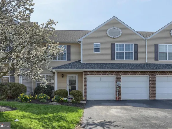 119 Merlin Dr, Hummelstown, PA 17036