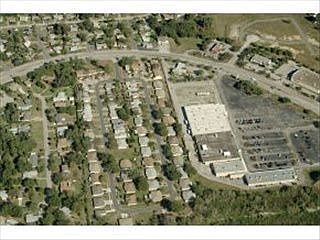 1st image of 260 W Towne Pl