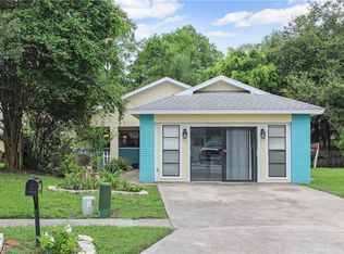 821 Green Valley Rd, Palm Harbor, FL 34683